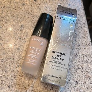 Lancôme Renergie Lift Foundation
